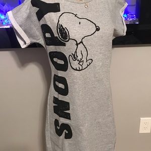 Gray snoopy dress